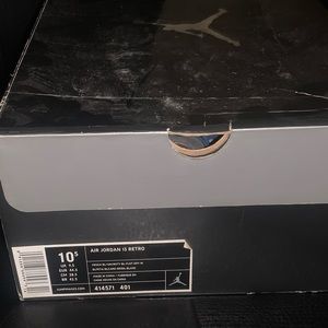 Flint grey Jordan 13’s size 10.5